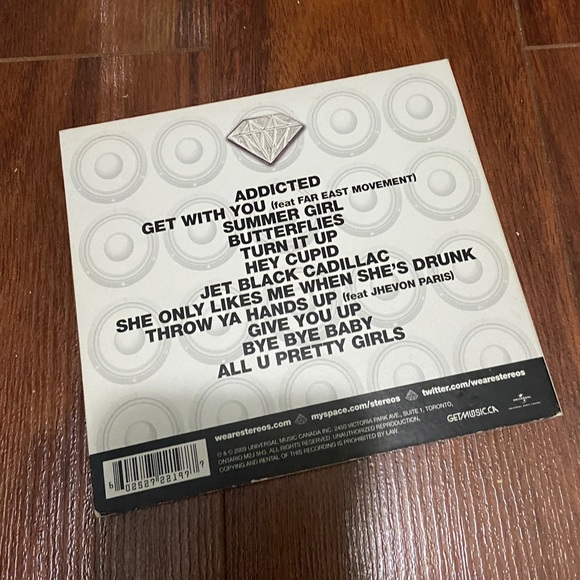 Autographed STEREOS CD Album - Picture 3 of 3